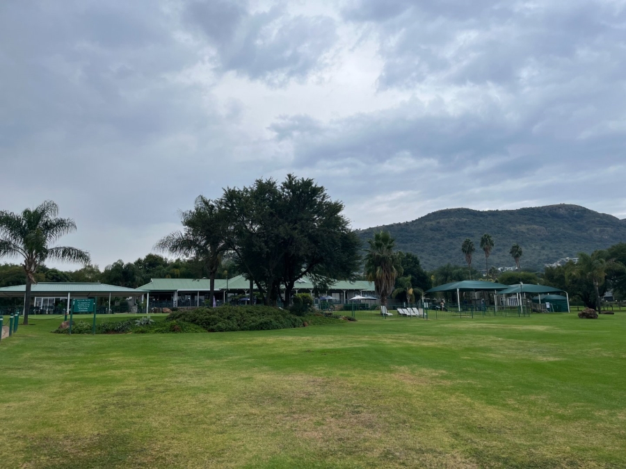 2 Bedroom Property for Sale in Caribbean Beach Club North West